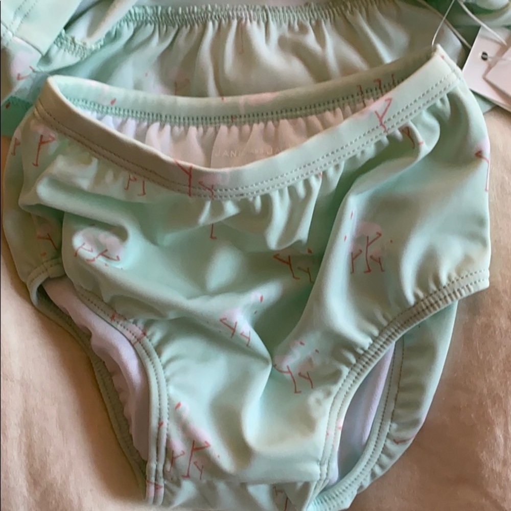 Janie and Jack 🦩 swim suit - Picture 6 of 7